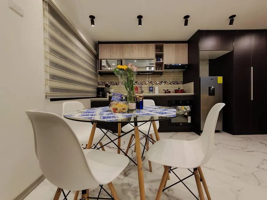 Apartamento Moderno En Centro Historico De Quito 0*,  Ecuador